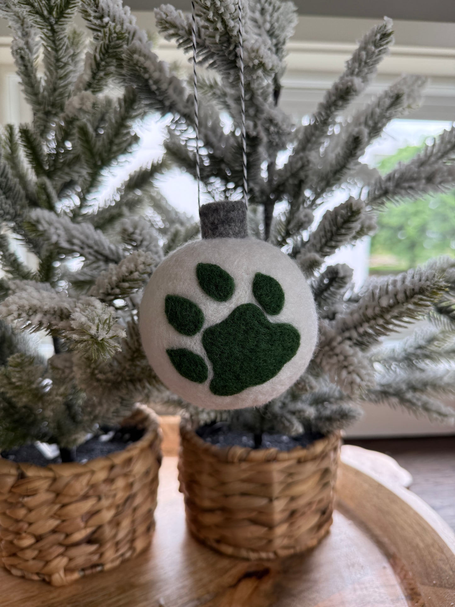 Ohio University - White with Ohio text and Bobcat paw print