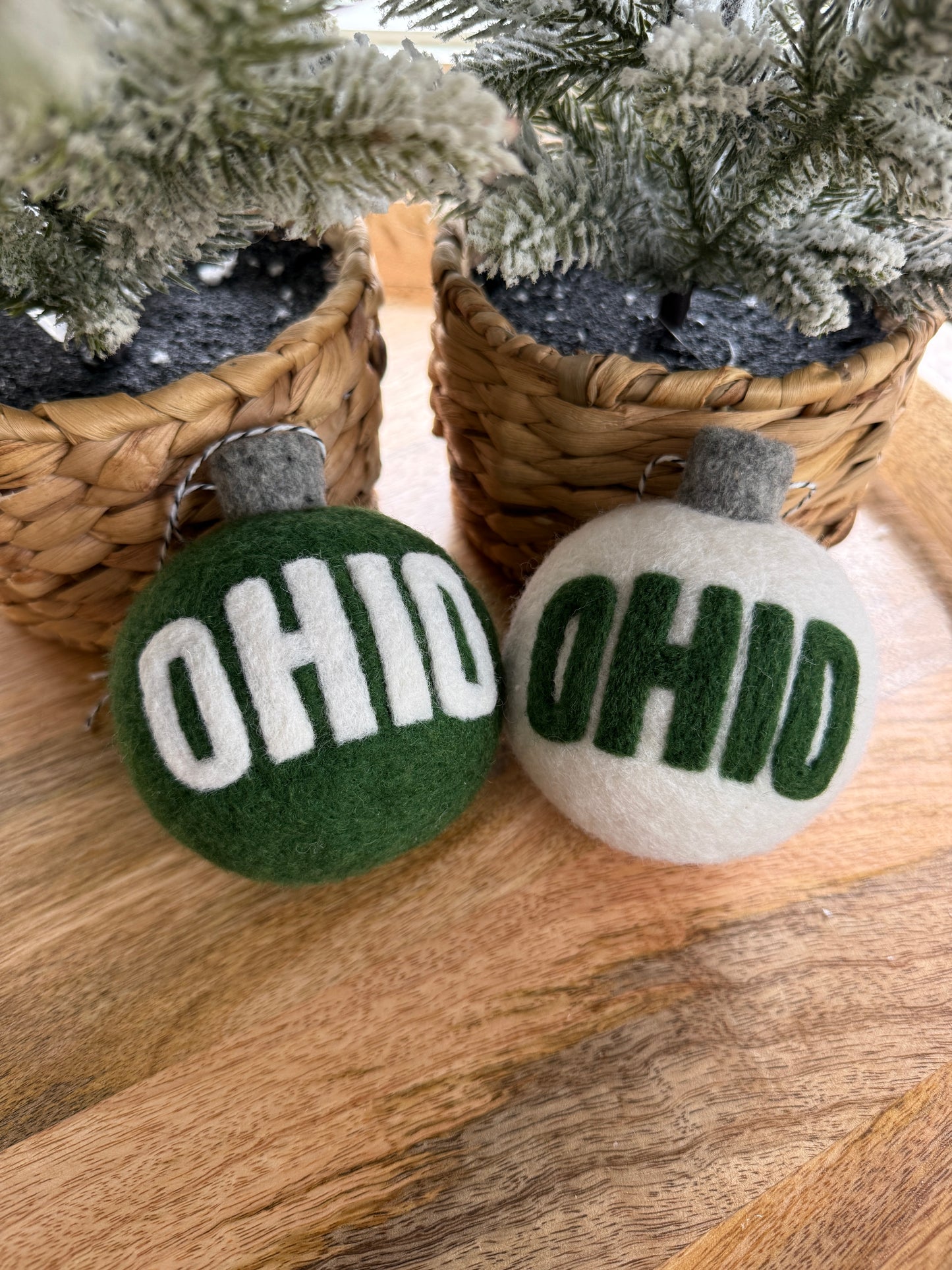 Ohio University - White with Ohio text and Bobcat paw print
