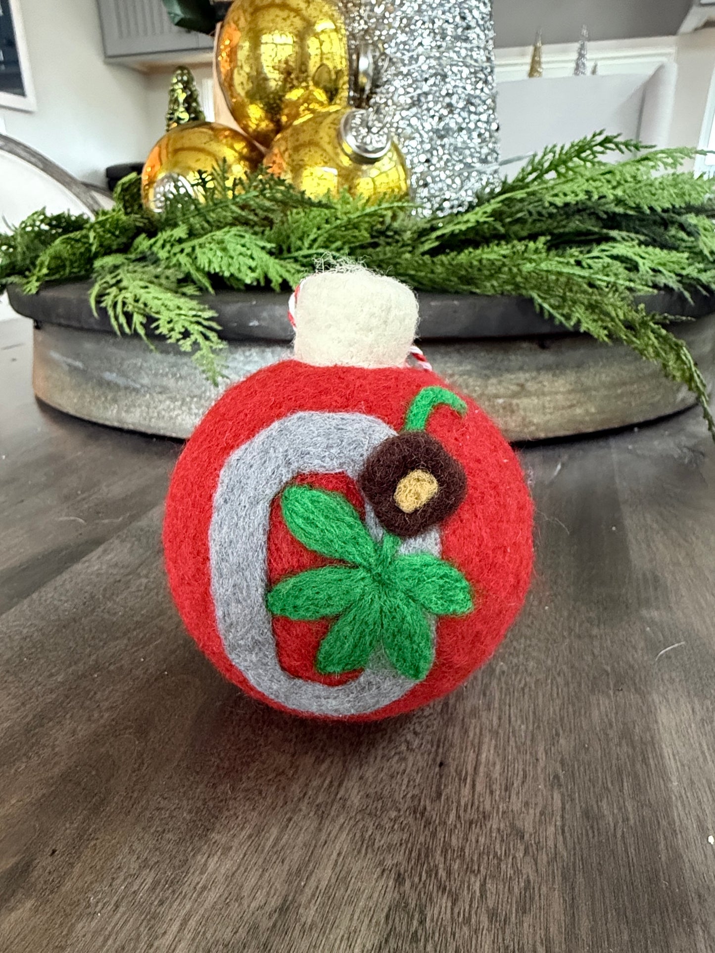 Block "O" - Scarlet with grey Block "O" and buckeye leaf