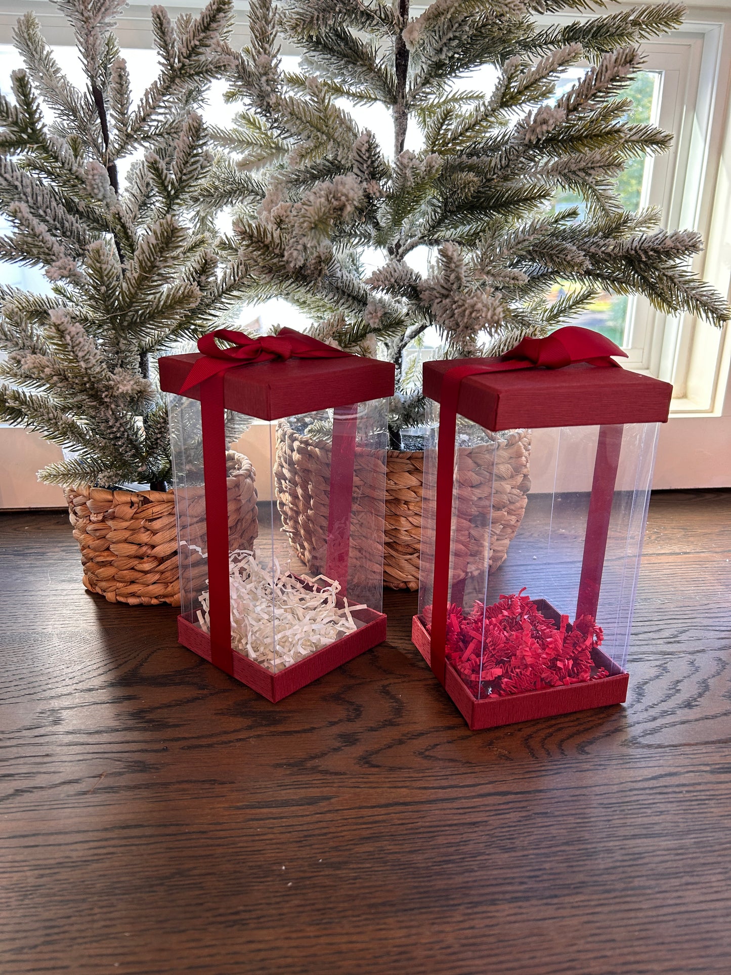 Box - large red